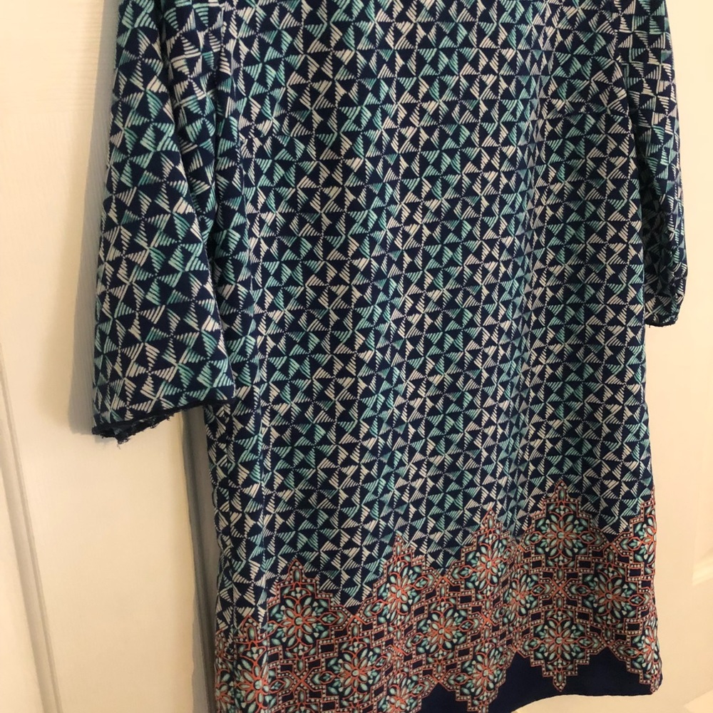 Dress - Picture 2 of 3